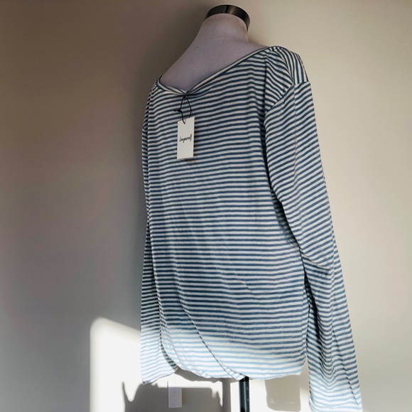 BLOUSE XL Pullover Striped Blue and White NWOT Never Worn Long Sleeves - Picture 9 of 9
